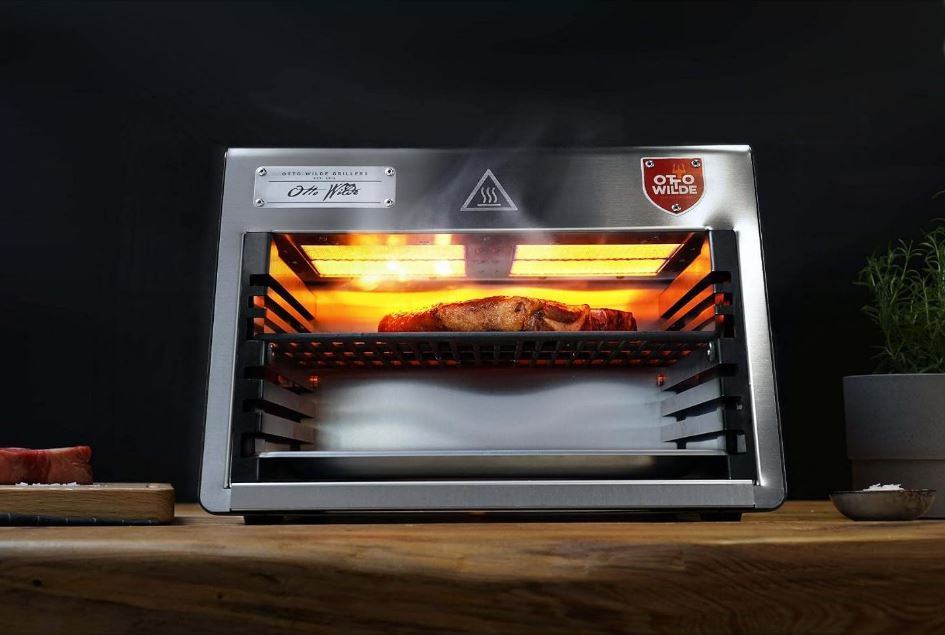 New Miele Otto Wilde Lite Grill Sold out Everywhere! Includes 14 Piece Accessories.